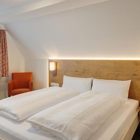 Landhotel Steigenhaus Untermunkheim ภายนอก รูปภาพ