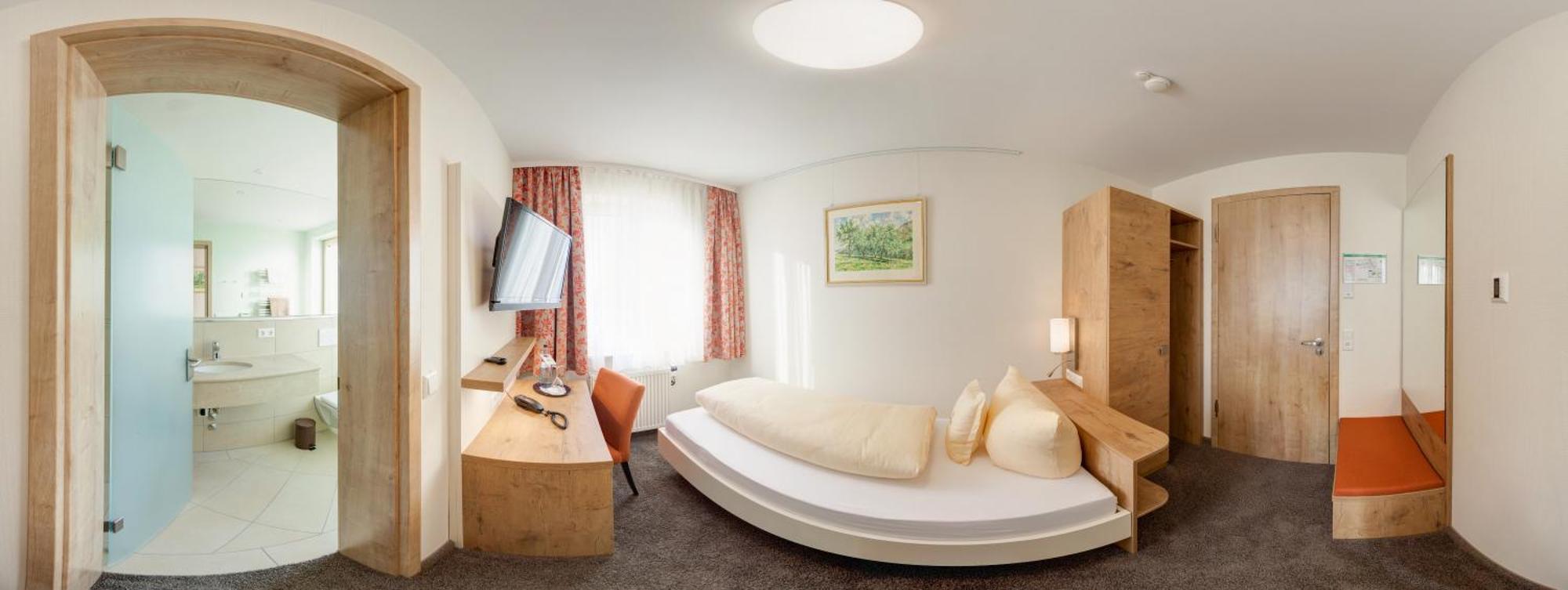 Landhotel Steigenhaus Untermunkheim ภายนอก รูปภาพ